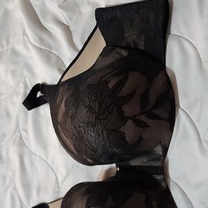 Cacique 42DD Black Lace back smoother